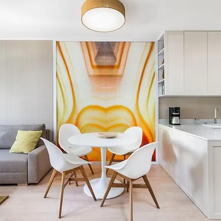 Jantar - Miodowy Dom Center * Kołobrzeg