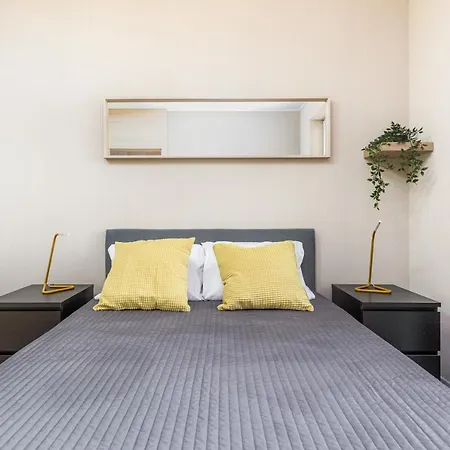 Jantar - Miodowy Dom Center * Kołobrzeg