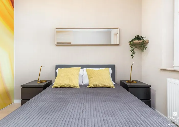 Jantar - Miodowy Dom Center * Kolobrzeg